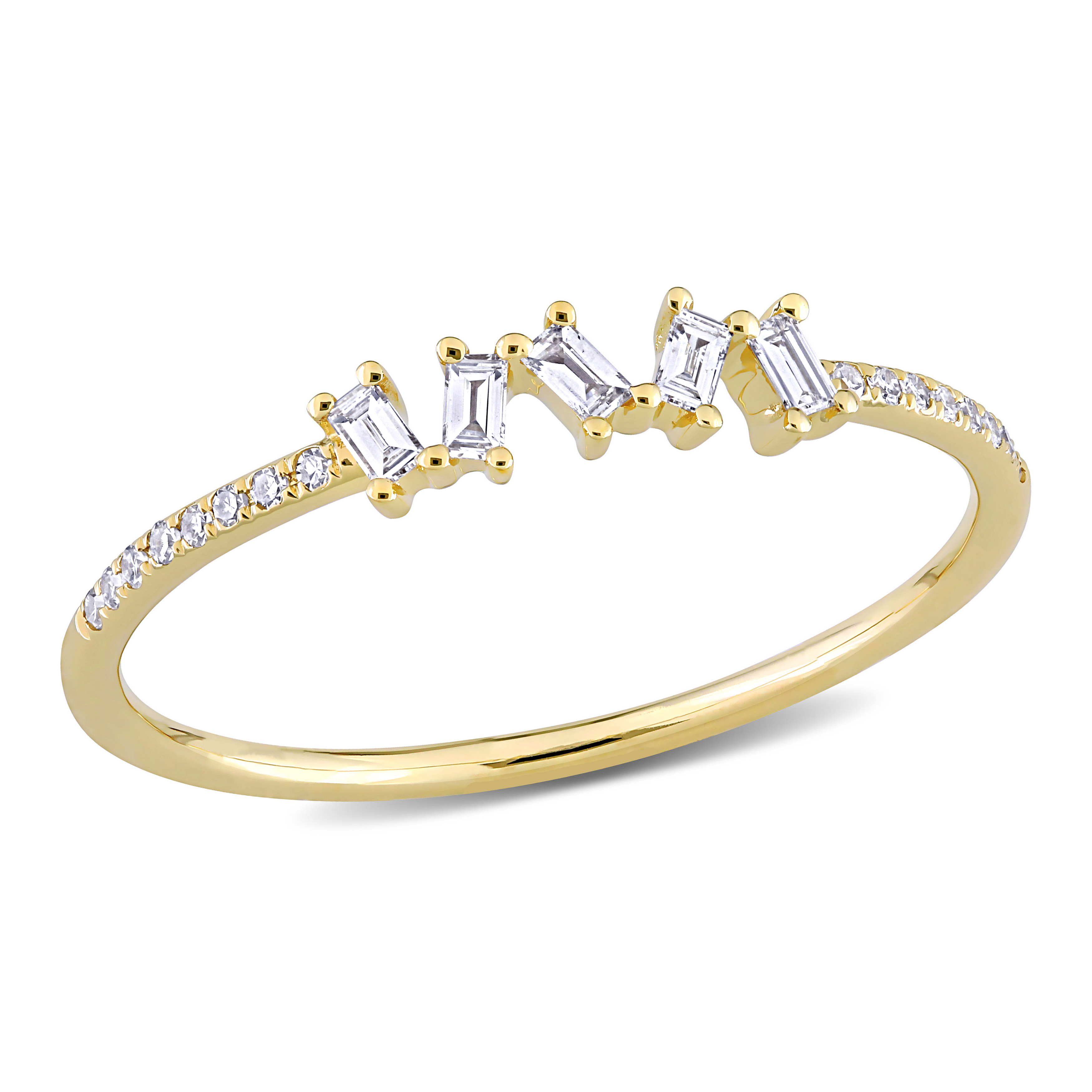 1/6 CT TW Baguette & Round Diamond Ring in 14k Yellow Gold