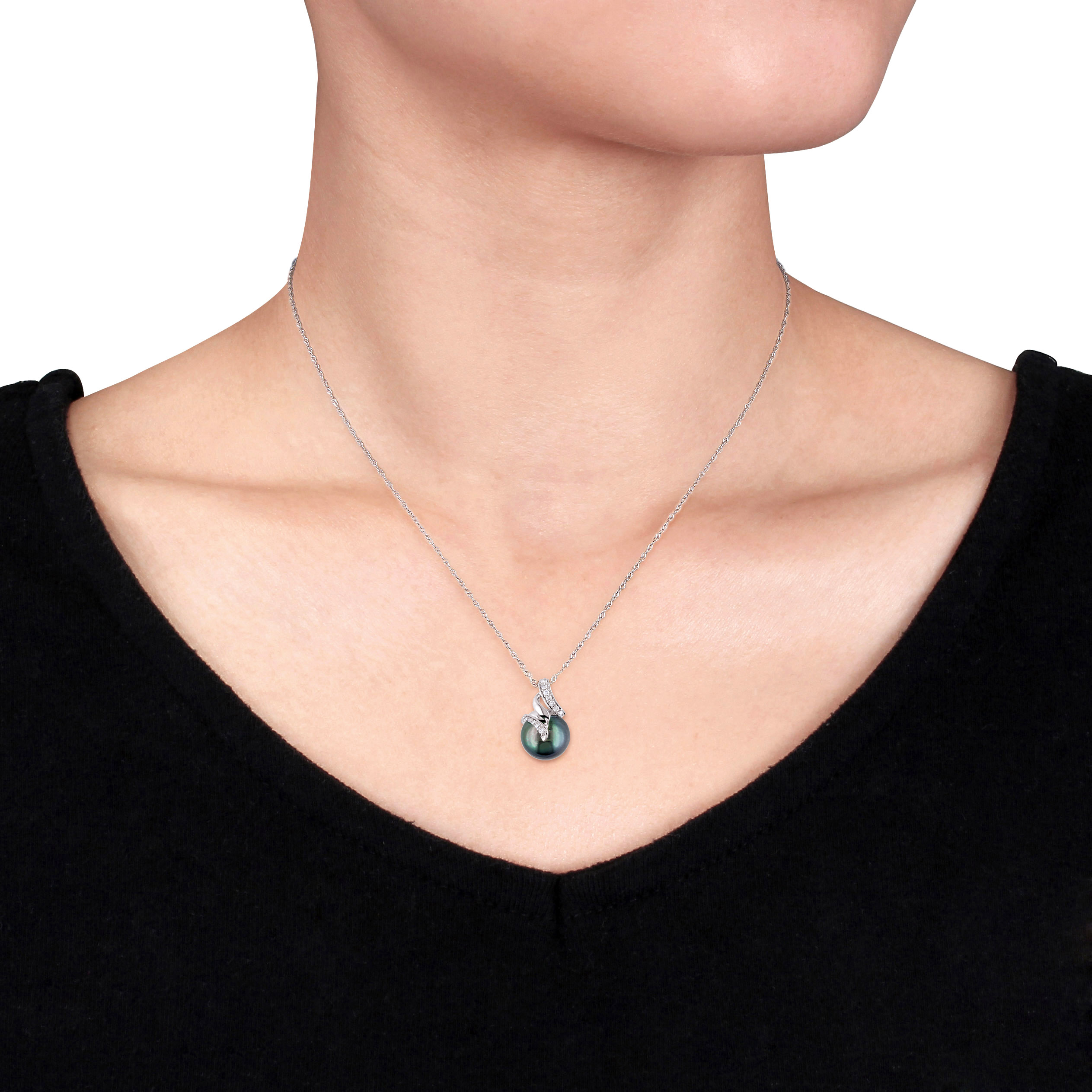 9.5 - 10 MM Black Tahitian Cultured Pearl and 1/10 CT TW Diamond Pendant with Chain in 10k White Gold
