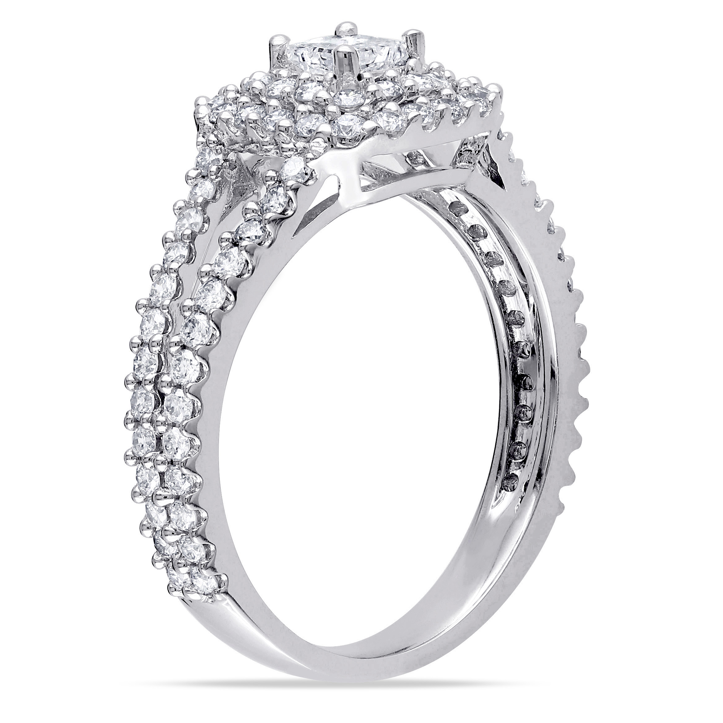 1 CT TW Princess Cut Halo Diamond Engagement Ring in 14k White Gold