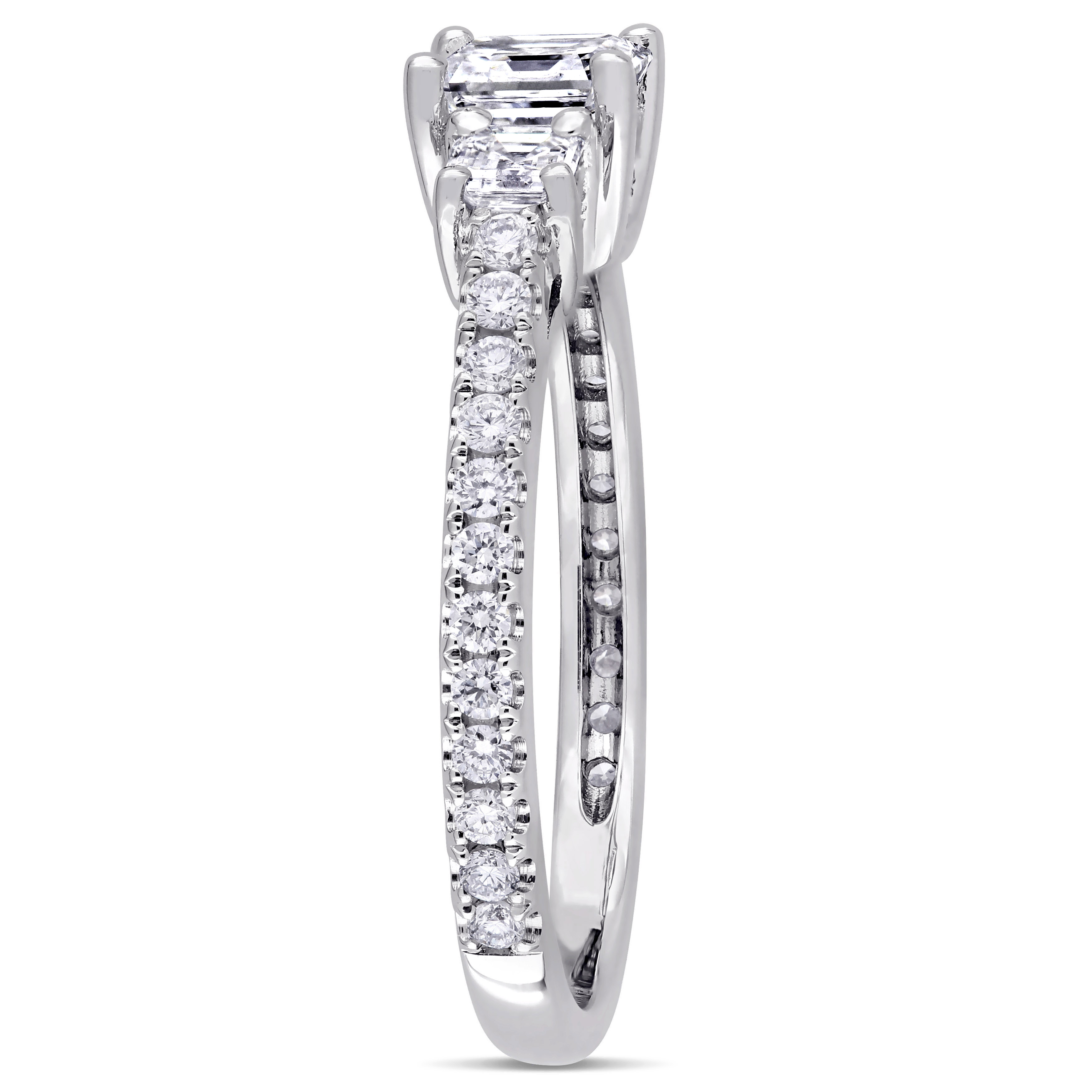 1 1/8 CT TW Diamond 3-Stone Engagement Ring in 14k White Gold
