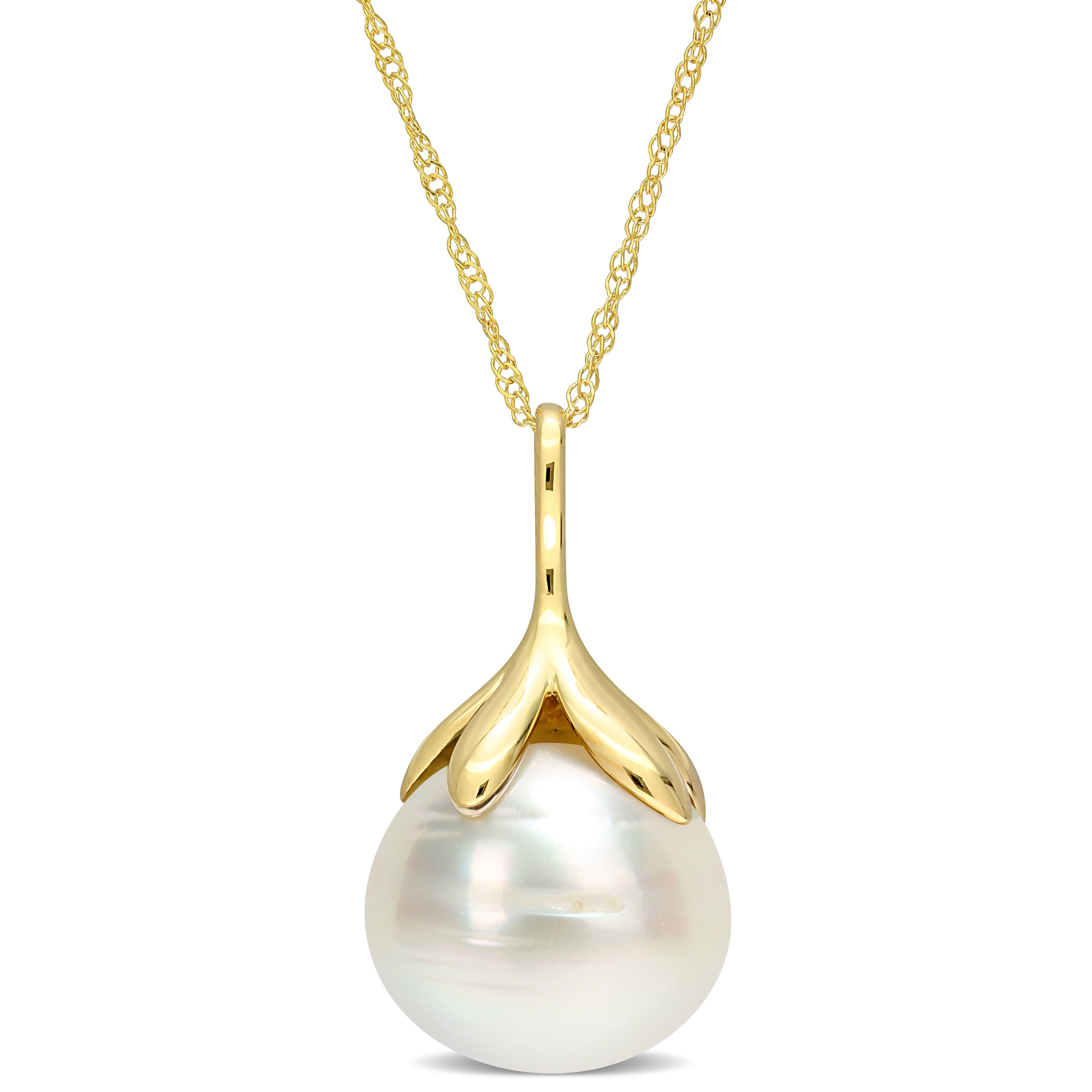 10-11 MM South Sea Cultured Pearl Pendant with Chain in 14k Yellow Gold