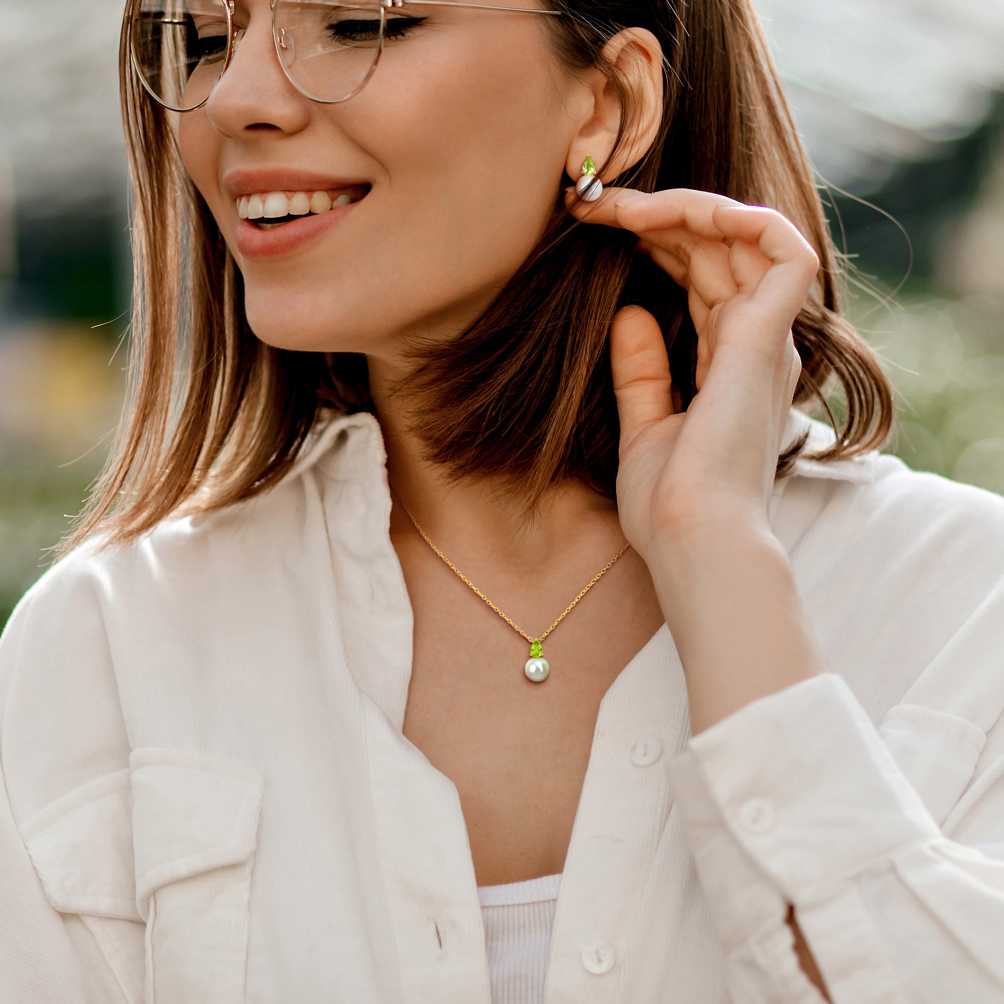 8.5-9mm Cultured Freshwater Pearl and 1 1/4ct TGW Peridot Pendant with Chain and Earrings Set in Yellow Plated Sterling Silver - 18 in