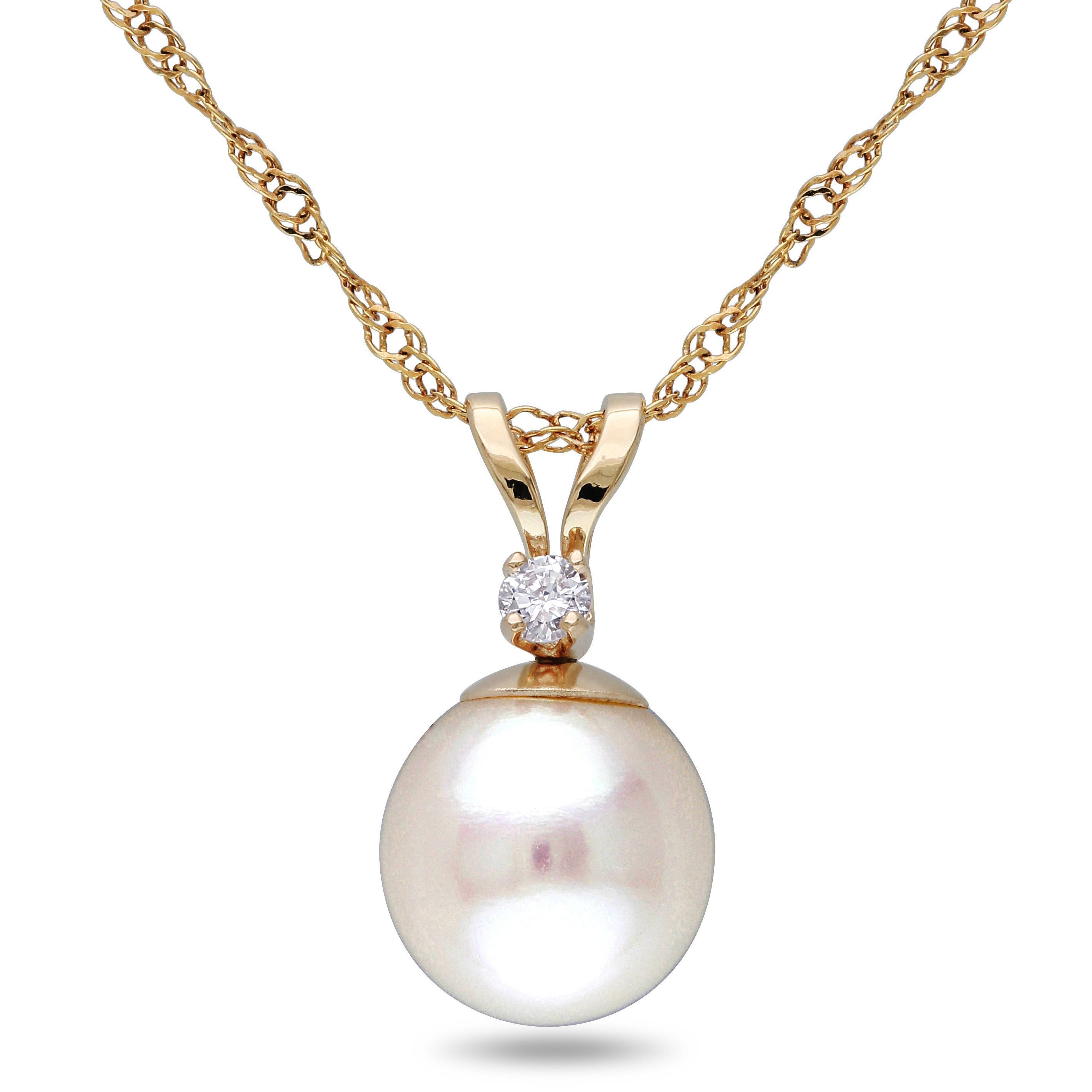 7-7.5 MM Cultured Freshwater Pearl and Diamond Accent Pendant with Chain in 14k Yellow Gold
